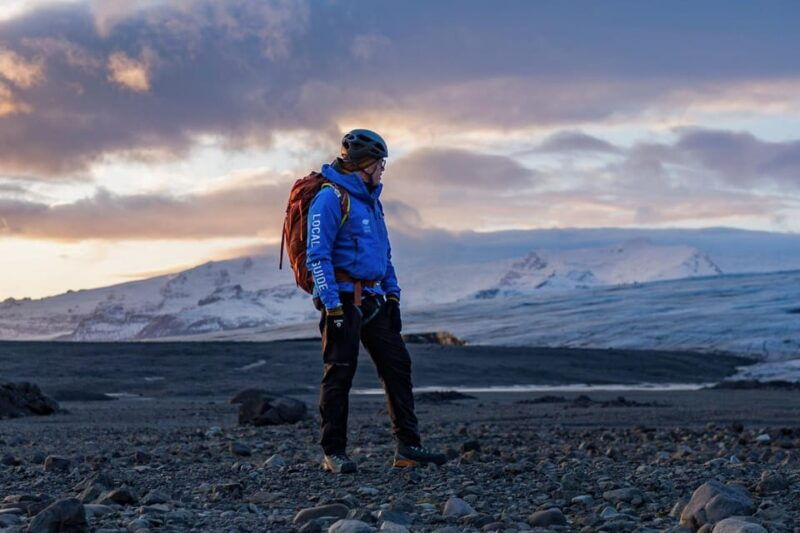 jokulsarlon-the-original-ice-cave-tour-on-vatnajokull