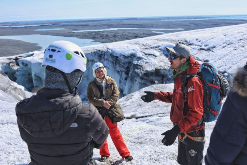 jokulsarlon-vatnajokull-glacier-guided-hiking-tour