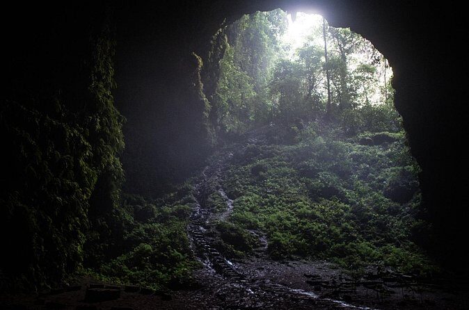 Jomblang Cave and Prambanan Temple with Multilingual Guide - FAQ