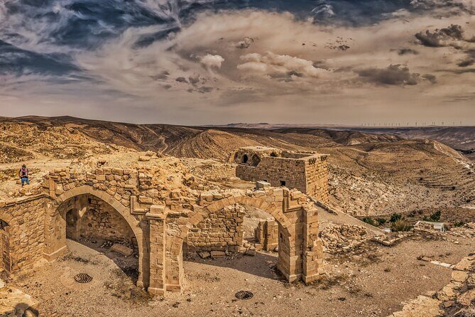 Jordan Pass 7-Day Tour Roman Ruins of Jerash, Petra, Wadi Rum, and the Dead Sea - An In-Depth Look at the 7-Day Jordan Itinerary  