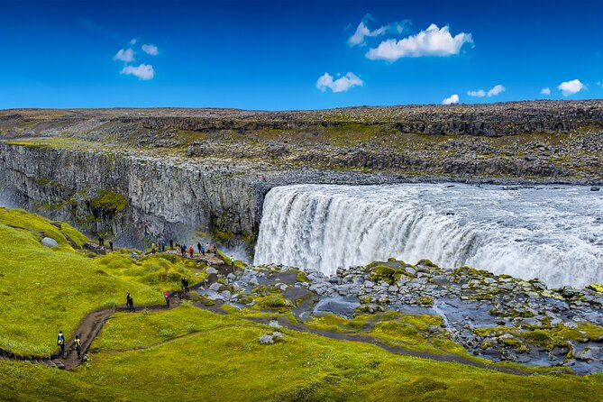 journey-around-iceland-7-day-circle-tour-around-iceland