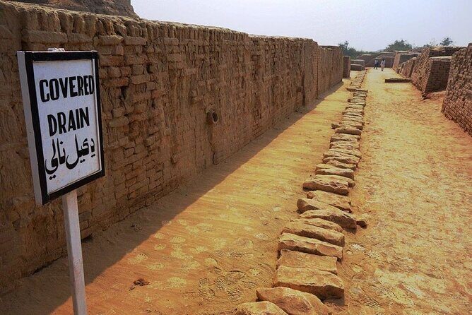 Journey through the Indus Valley -Mohenjo-Daro - FAQ