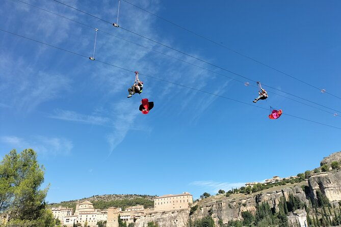 jumping-in-zipline-with-unique-views-of-cuenca