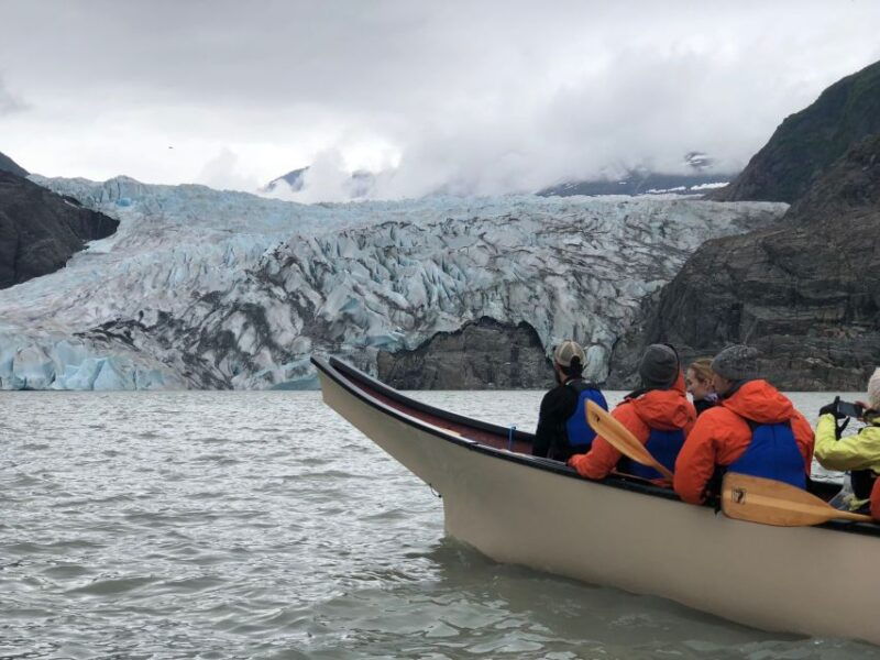 juneau-mendenhall-lake-canoe-tour