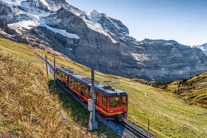 jungfraujoch-private-day-trip-to-jungfrau-and-lauterbrunnen