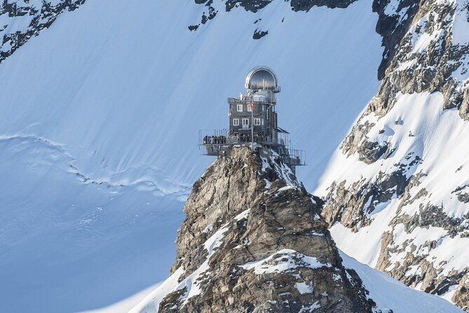 jungfraujoch-private-day-trip-to-jungfrau-and-lauterbrunnen