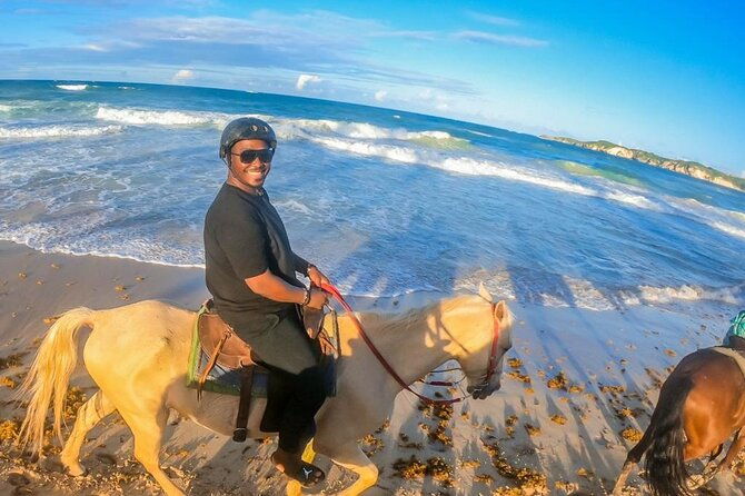 jungle-beach-and-horseback-riding-adventure