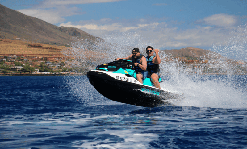 kaanapali-beach-jet-ski-or-flyboard-rental-tours