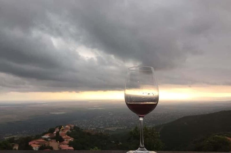 Kahketi: Full-Day Wine Tasting Tour with Lunch - Exploring Sighnaghi: The City of Love