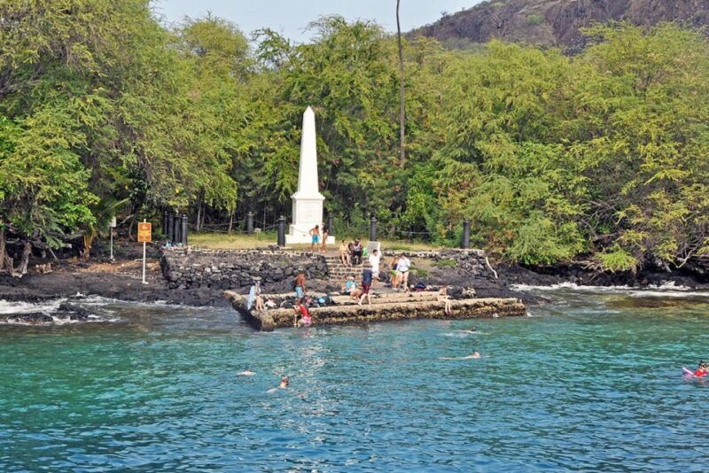kailua-kona-captain-cook-reef-catamaran-day-trip-with-lunch