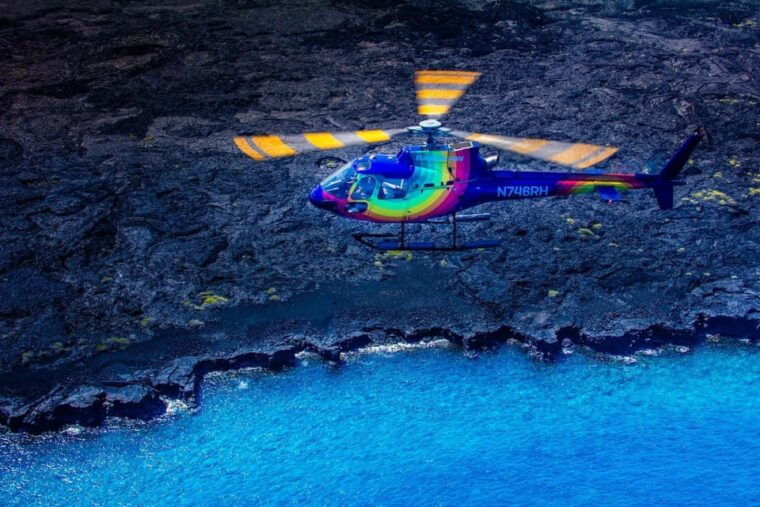 kailua-kona-coastal-sights-doors-on-off-helicopter-tour