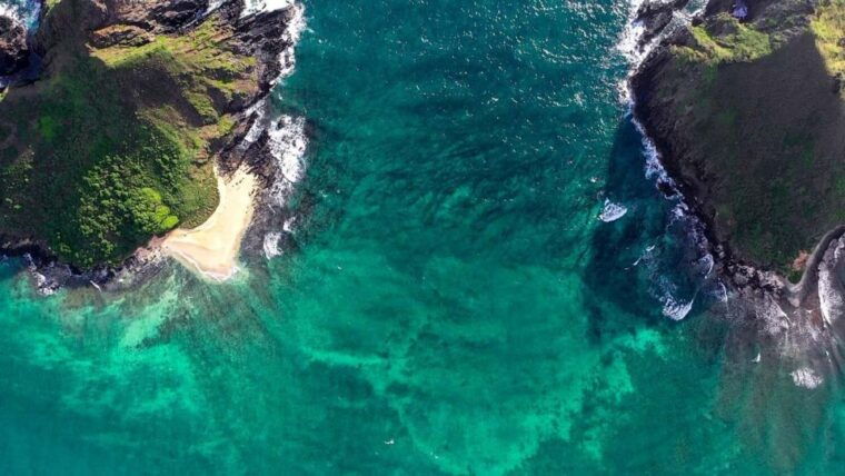 kailua-oahu-guided-e-bike-kayak-tour-to-mokulua-islands