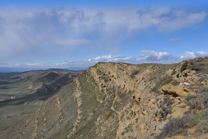 kakheti-david-gareji-sighnaghi-bodbe-rainbow-mountains