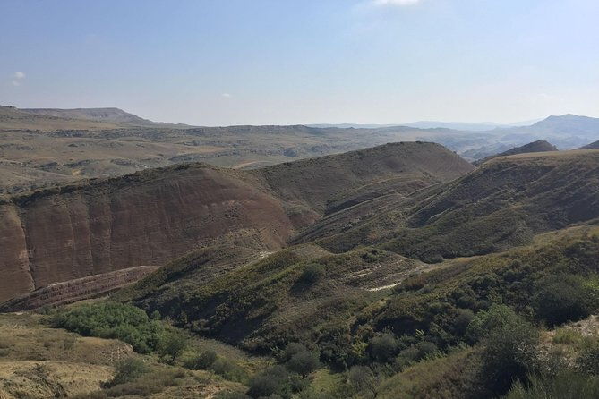 kakheti-david-gareji-sighnaghi-bodbe-rainbow-mountains