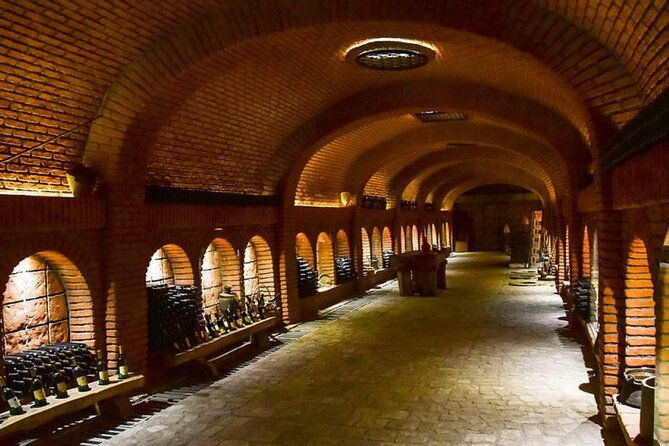 kakheti-region-khareba-winery-telavi-city-gremi-castle-day-tour