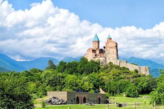 kakheti-region-khareba-winery-telavi-city-gremi-castle-day-tour