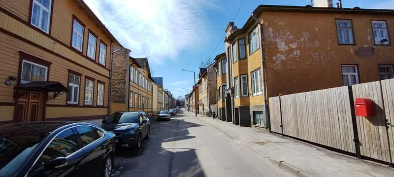 Kalamaja: Wooden Homes to Factories Engineer Walking Tour - Practical Details