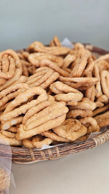 kalamata-food-tour-greek-food-treasures-and-traditions