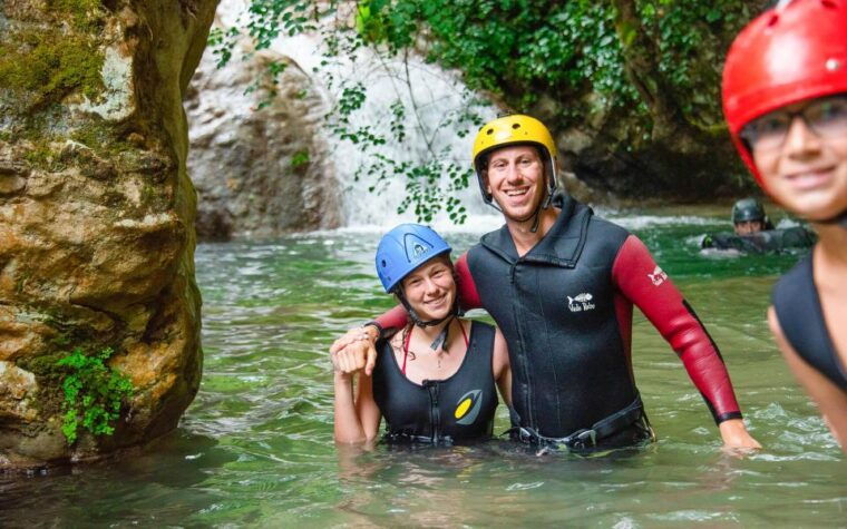 kalamata-polylimnio-waterfalls-canyoning-adventure