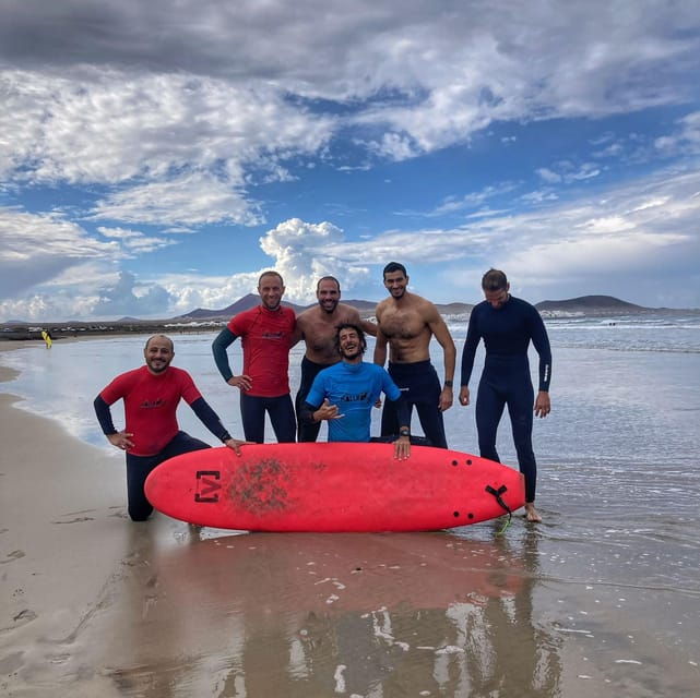kalufa-surf-school-in-caleta-de-famara-lanzarote-2