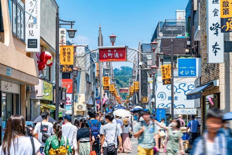 kamakura-explore-the-most-famous-street-get-your-favorite