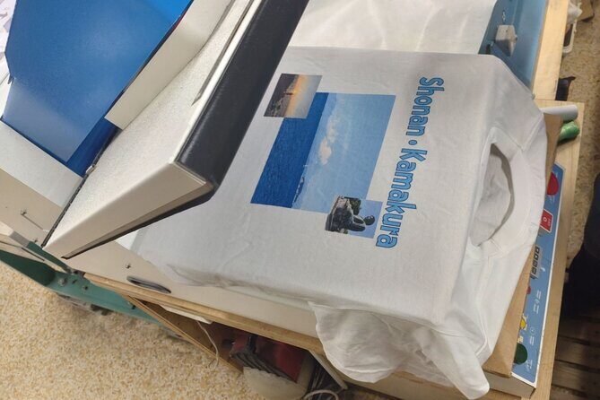 Kamakura Walking Tour and T-shirt Printing Experience - Key Points