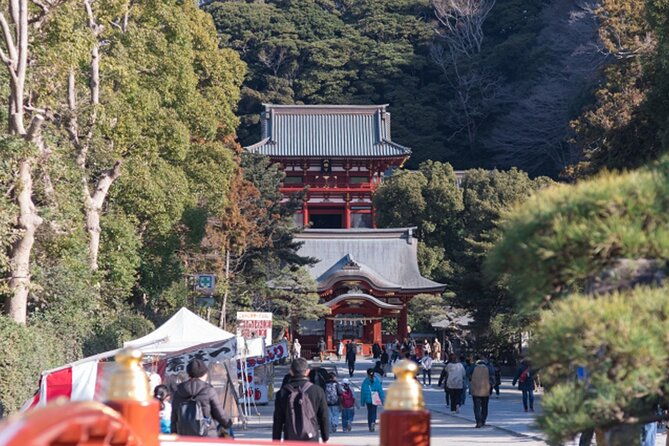 kamakura-walking-tour-the-city-of-shogun