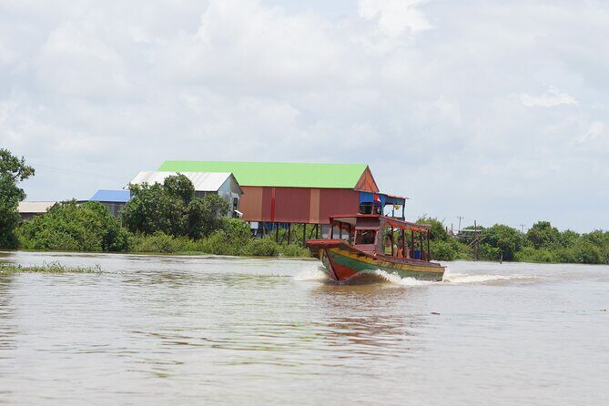 Kampong Phluk and Tonle Sap Lake Small Group Tour - Key Points
