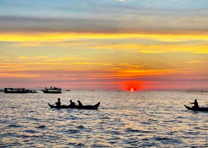 kampong-phluk-floating-village-private-sunset-tour