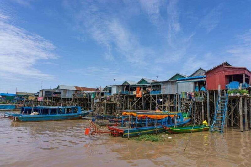 kampong-phluk-floating-village-tour-by-boat