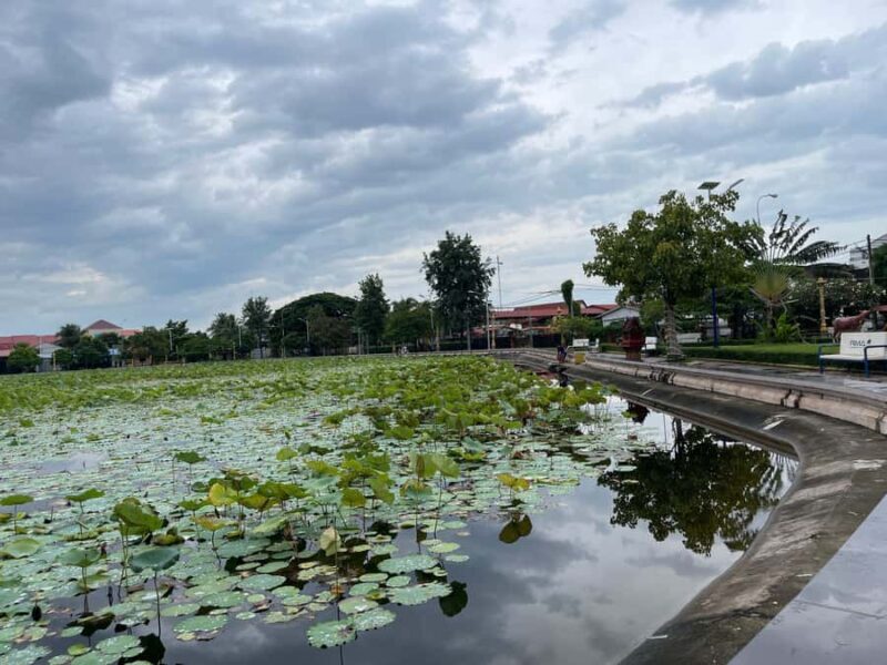 Kampot: City Tour with Salt Farm and Fishing Village - An In-Depth Look at the Kampot City Tour