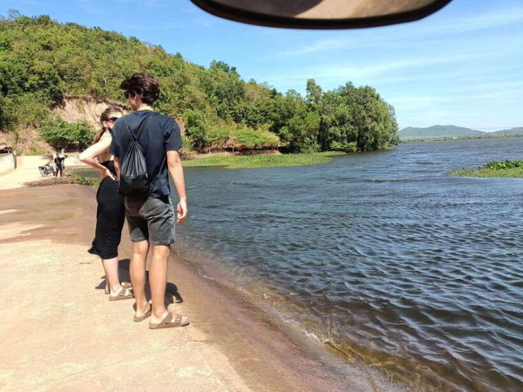 kampot-countryside-tour-include-pepper-farm-by-tuktuk