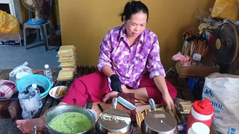 Kampot: Kayak, Snacks, Beach & Local Lunch - An Authentic Day Out in Kampot: Kayak, Snacks, Beach & Local Lunch