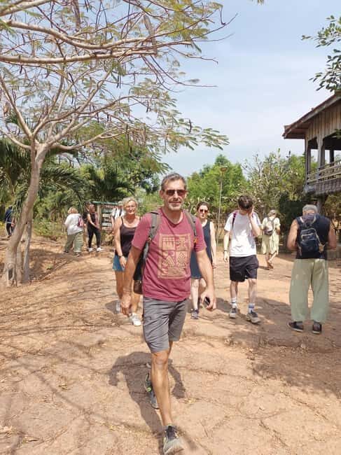 Kampot-Phnom Penh include Pepper farm Tour, Salt field, Lake - Key Points