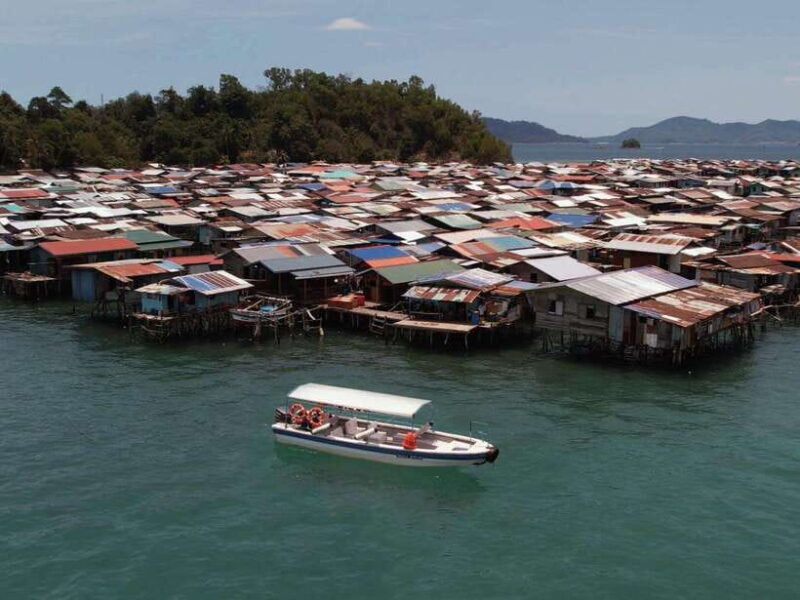 KAMPUNG GIPSI-DAY TRIP TO BAJAU HEAVEN FREE NASIGORENG & TEH - Key Points