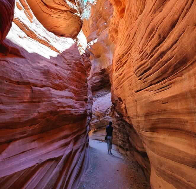 Kanab: Red Canyon Off-Road Jeep and Hiking Tour - An In-Depth Look at the Red Canyon Jeep and Hiking Tour