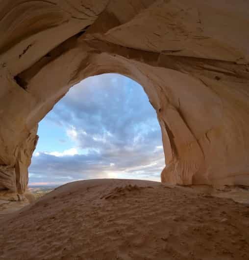 Kanab: The Great Chamber Guided Tour & Hike - The Experience in Detail