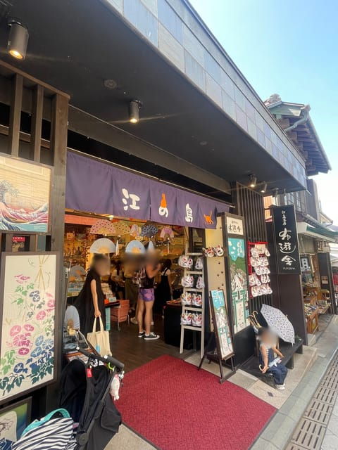 kanagawa-shopping-and-historical-tour-in-enoshima-island