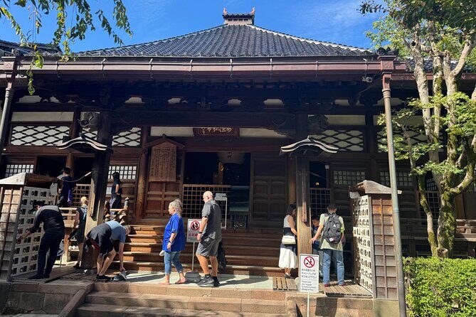 Kanazawa Cycling Tour Ninja Temple Myoryuji and City Highlights - The Practicalities: What to Expect