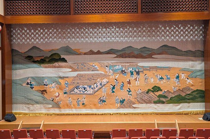 Kanazawa Day Tour Natadera Temple, Craft Village and Geisha Dance - The Geisha Performance at Yamanakaza: A Cultural Treat