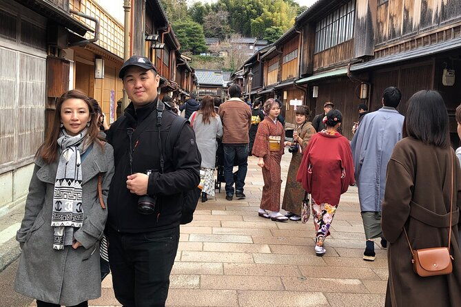 kanazawa-food-tea-culture-full-day-private-tour-with-government-licensed-guide