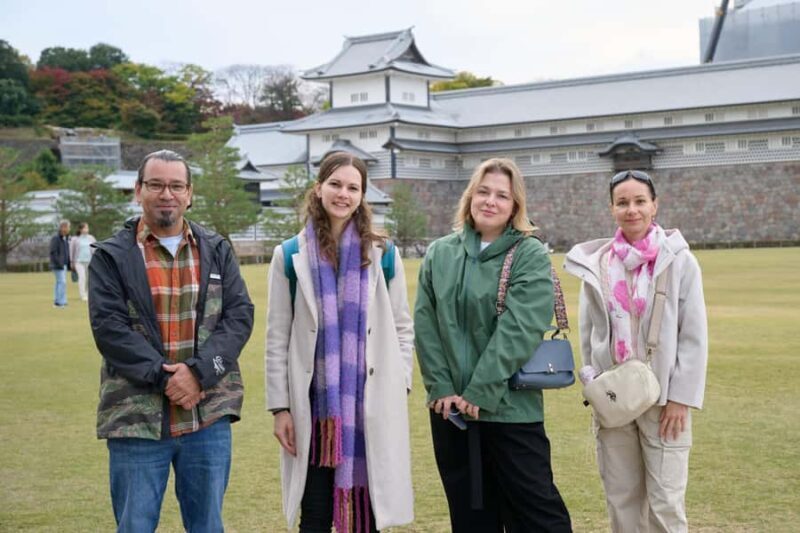 Kanazawa: Historical Garden Walking Tour with Local Guide - Who Will Love This Tour?