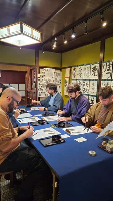Kanazawa "Near Ninja Temple" : Japanese Calligraphy Class - The Craftsmanship and Stories Behind Calligraphy