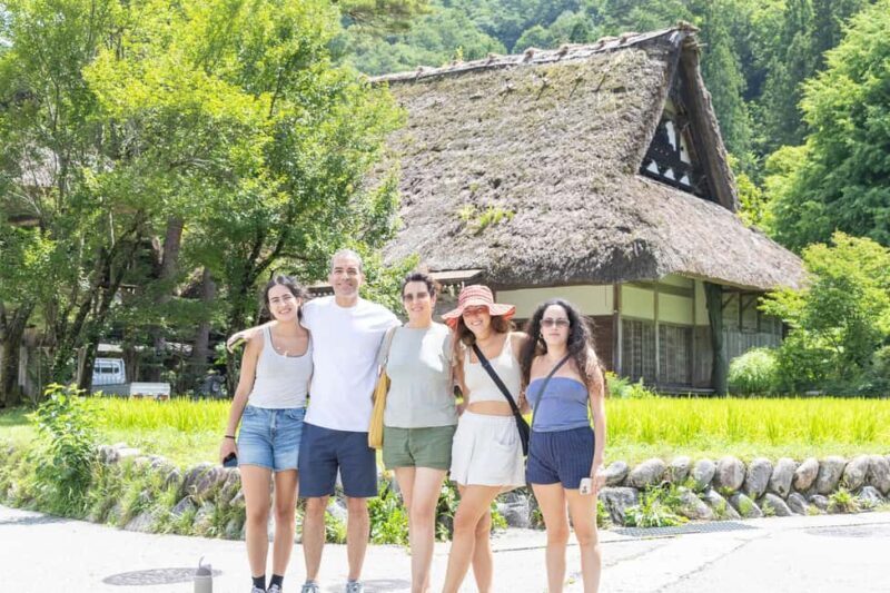 Kanazawa: Private Tour with Photographer and Photoshoot - FAQ