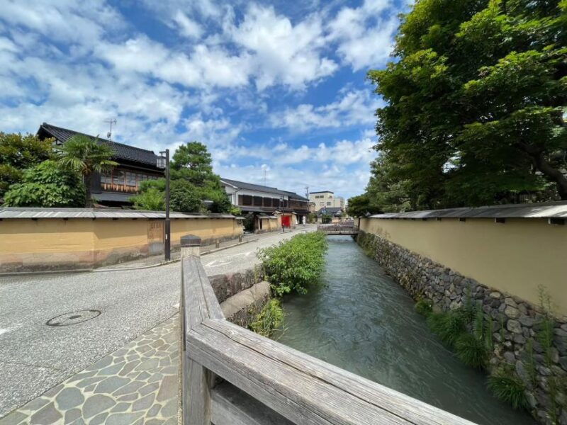 kanazawa-samurai-matcha-gardens-and-geisha-full-day-tour