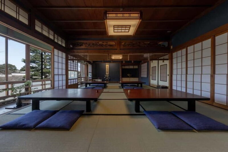 Kanazawa: Tea Ceremony Experience at Kenrokuen - Price and Value  