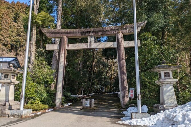 kanazawa-temples-panoramic-landscape-views-and-butterflies