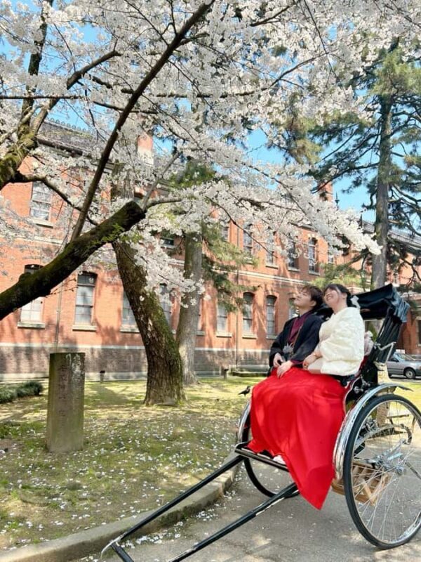 Kanazawa:Family-Friendly Kimono & Yukata Experience at WARGO - What to Expect from Your Kimono Experience in Kanazawa