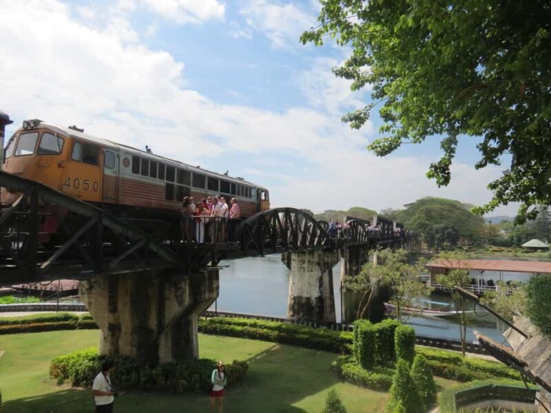 Kanchanaburi River Kwai & Hellfire Pass Private Tour - An Insightful Full-Day Journey to Kanchanaburi