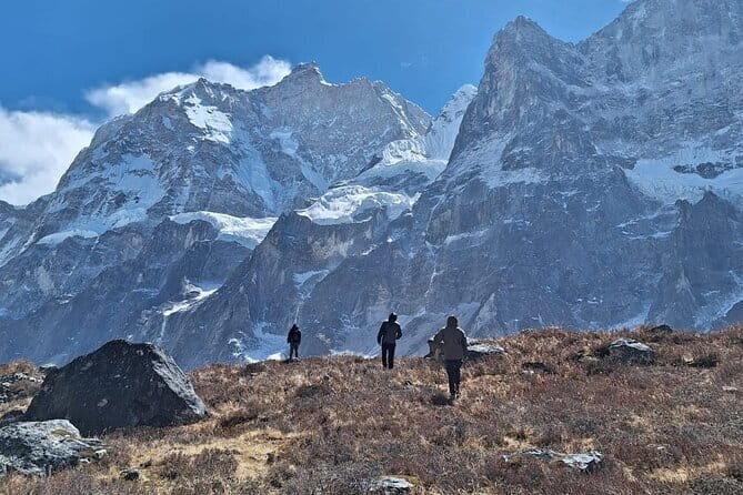 Kanchenjunga Circuit Trek 19 Days - FAQs
